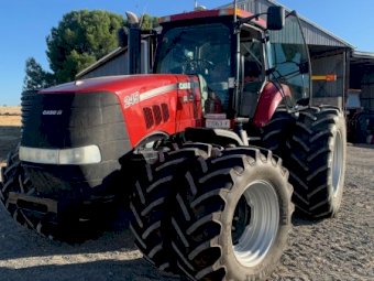 2011 Case IH Magnum 245 tractor