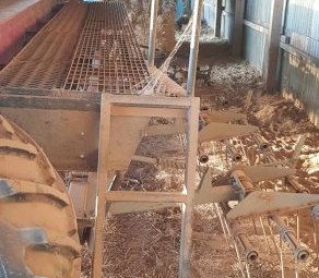 International 511 28 run Combine