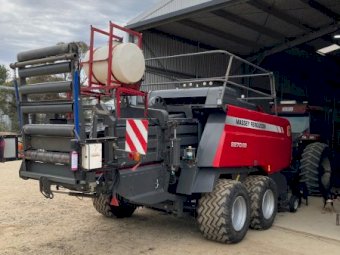 2014 Massey Ferguson 2270 XD 8x4x3 Baler