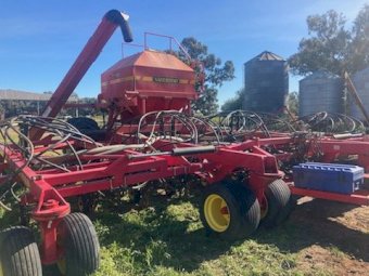 2009 Vaderstad Seed Hawk SH 915 Air Seeder