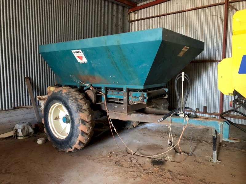 1996 Bonel Fertilizer Spreader