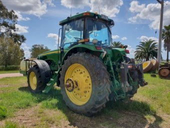2003 John Deere 8320 Tractor