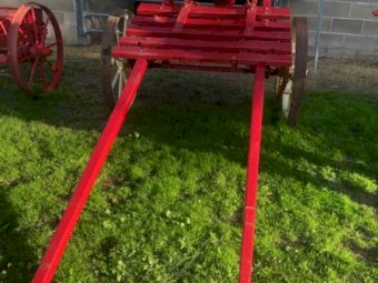 Horse drawn Horwood, Bagshaw spreader
