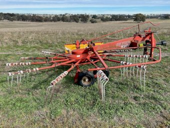 4m SIP Star Rotary Hay Rake