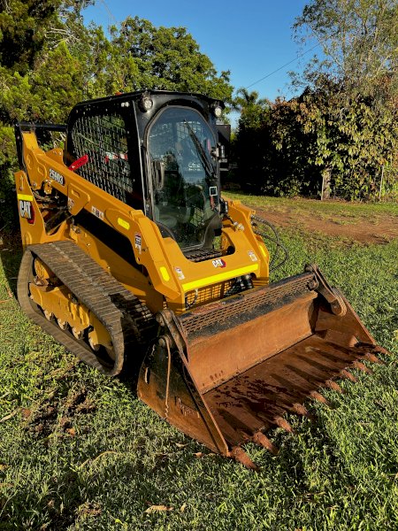 2020 CAT 259D3 Multi Terrain Loader