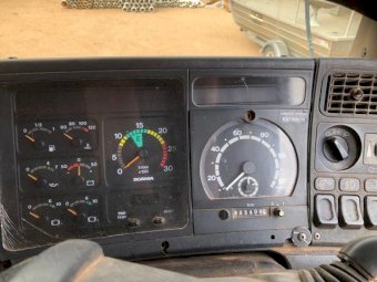 Under Auction - (A225) 2000 Scania 420 Tipper Truck 