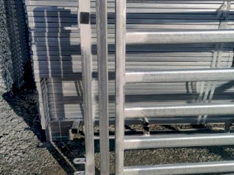 4 X 2.8Mtr Double Hinged Gates