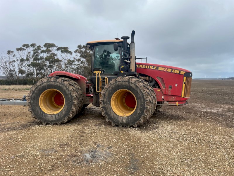 2019 Versatile 520 Tractor