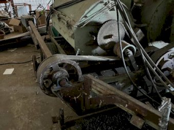 Horwood Bagshaw clover Harvester