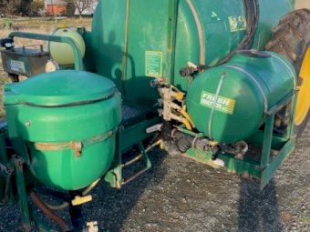 Goldacres 4030 Trailing Boom Spray