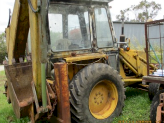Ford DF211K Backhoe Loaderl