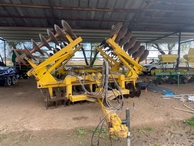 2018 GRCO 7012 Heavy Duty Folding Offset Disc