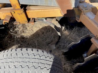 2002 Taylor-Way 46 plate folding wing offset discs