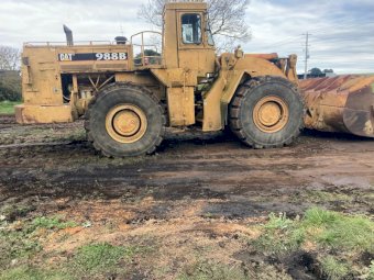 1994 CAT 988B Loader
