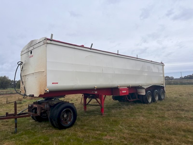 2012 Moore Road Train Lead Trailer 36 x 6