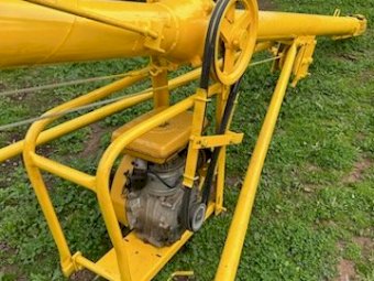 Mobilco 7" X 40' Petrol Auger