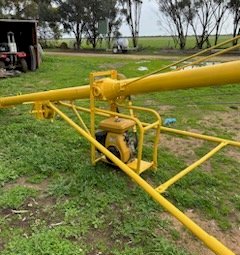 Mobilco 7" X 40' Petrol Auger