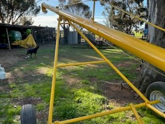 Mobilco 7" X 36' Petrol Auger