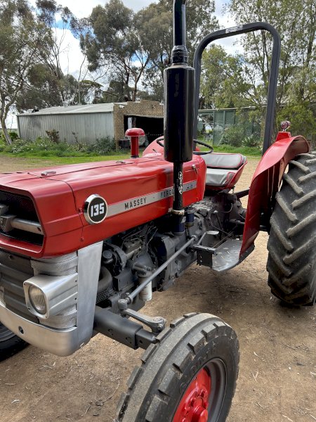 Massey Ferguson 135 Tractor