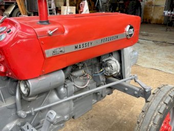 Massey Ferguson 135 Tractor