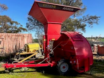 Akron E9700HE Grain Bag Inloader