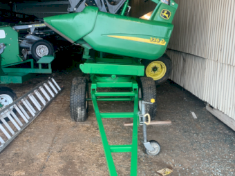 2006 John Deere 9760STS Header