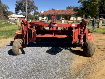 Under Auction - (A233) Case DXC 161 Mower Conditioner 