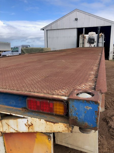 1985 Freighter 40ft Flat Top Trailer