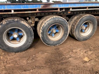 1985 Freighter 40ft Flat Top Trailer