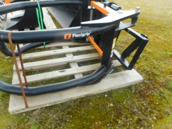 2021 Quickie FlexGrip 200 Bale Handler