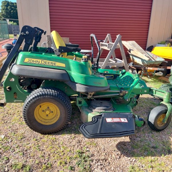 2013 John Deere Z710A Zero Turn Mower and Trailer