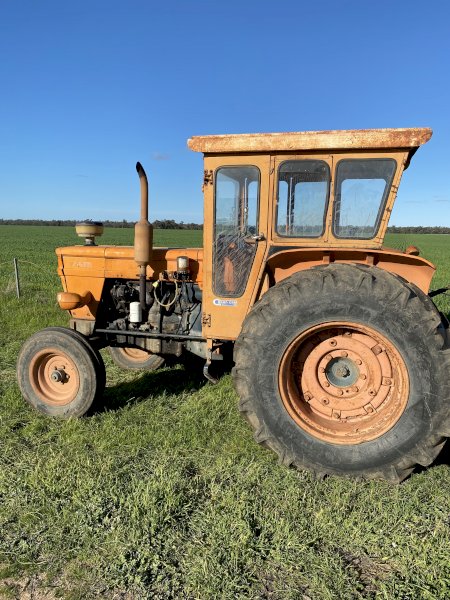 Fait 750 Tractor