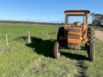 Fait 750 Tractor