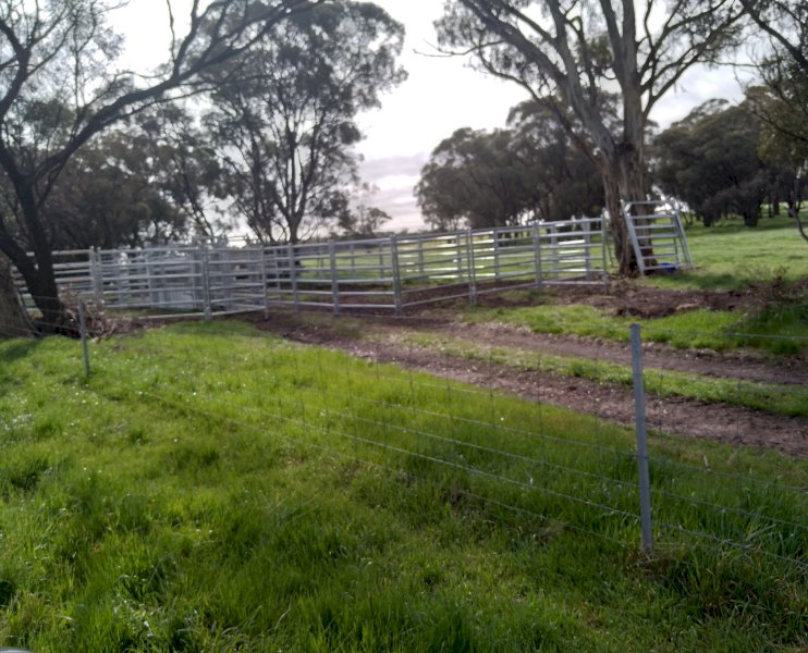 EOI  - 580 ACRES CATTLE/MIXED FARM