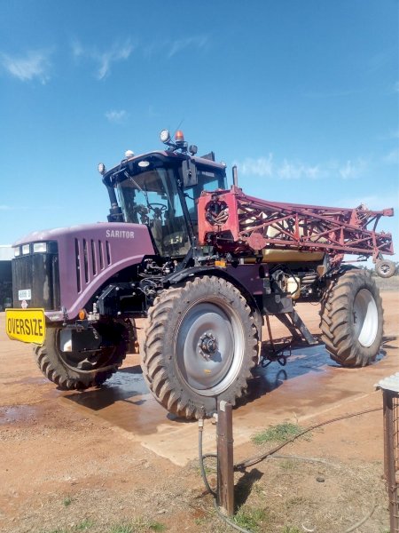 2007 Hardi Saritor 4800 Self Propelled Sprayer