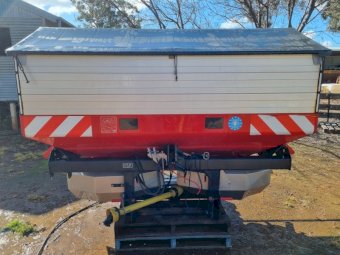 2013 Vicon RO-XL  4000Ltr Spreader