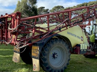 2009 HARDI Navigator 4000 Boomspray