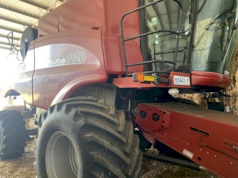 Case IH 7120 Header