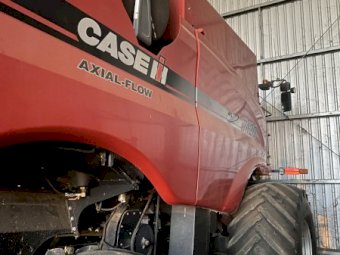 Case IH 7120 Header