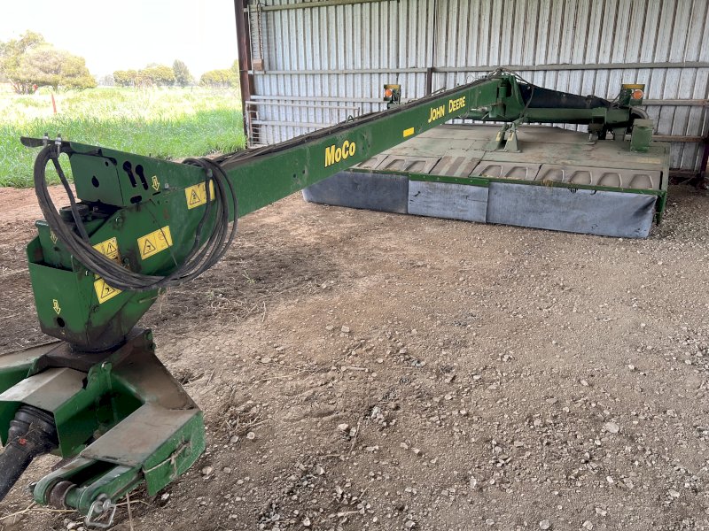 2017 John Deere 956 MoCo V10 Mower Conditioner