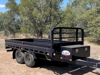 Black Engineering 4m x 2m Trailer