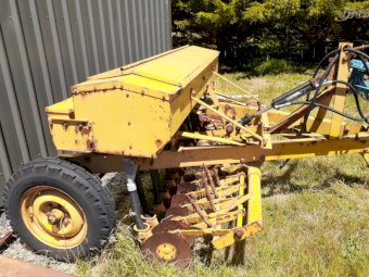 Connor Shea 14 Disc Seeder