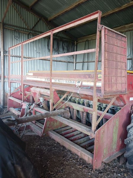 Duncan 734 Multiseeder