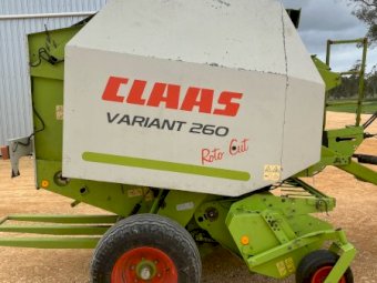 Claas 260 Variant Round Baler