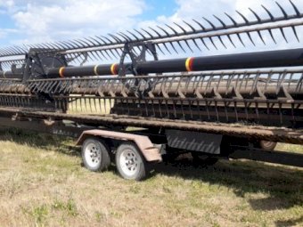 Case IH 2152 Front on Trailer