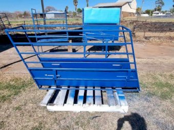 Sheep Handler/Crutching Unit