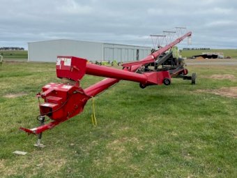 Wheatheart  100-73 Swing away Auger