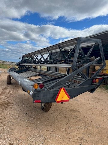 1998 Westward/ Macdon 3000 Windrower