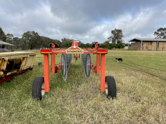 2013 Schinckel 16 wheel V Rake