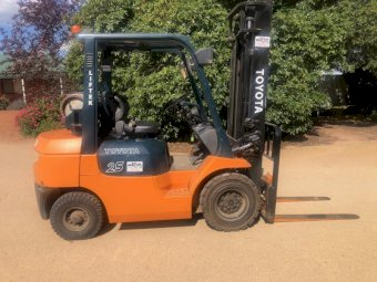 2002 Toyota 42-7FG25 Forklift